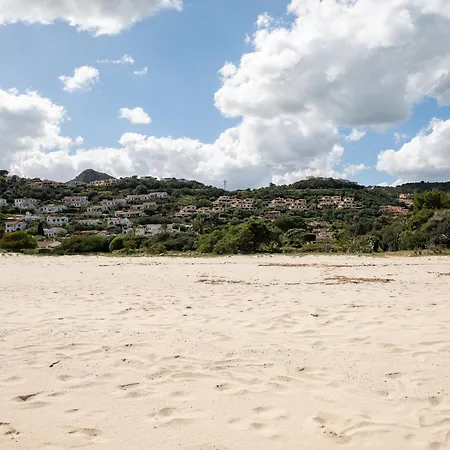 Casa Matilde Stunning Sea View 500m From The Holiday home Costa Rei