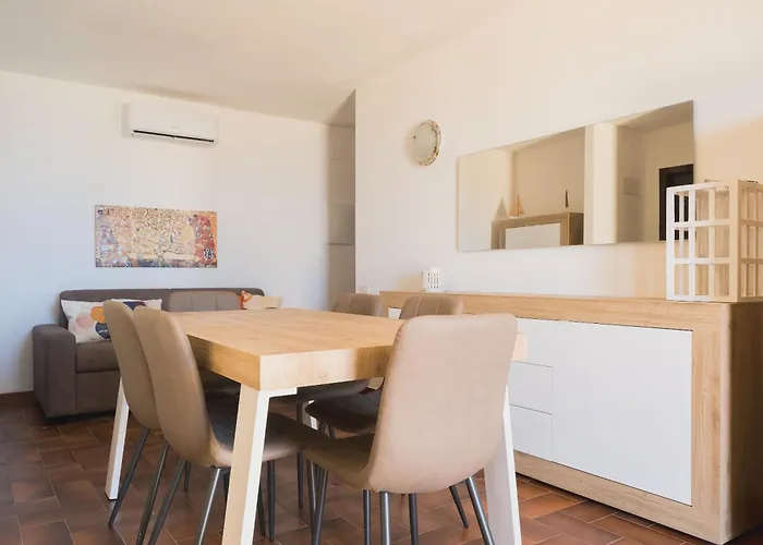 Dom wakacyjny Casa Matilde Stunning Sea View 500m From The